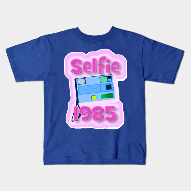 Selfie 1985 Funny Camera Retro Art Kids T-Shirt by Tshirtfort